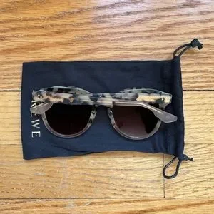 NWT Krewe Lindsay Matte Oyster to Petal Mirrored Sunglasses KREWE | Accessories | Nwt Krewe Lindsay Matte Oyster To  main image 2